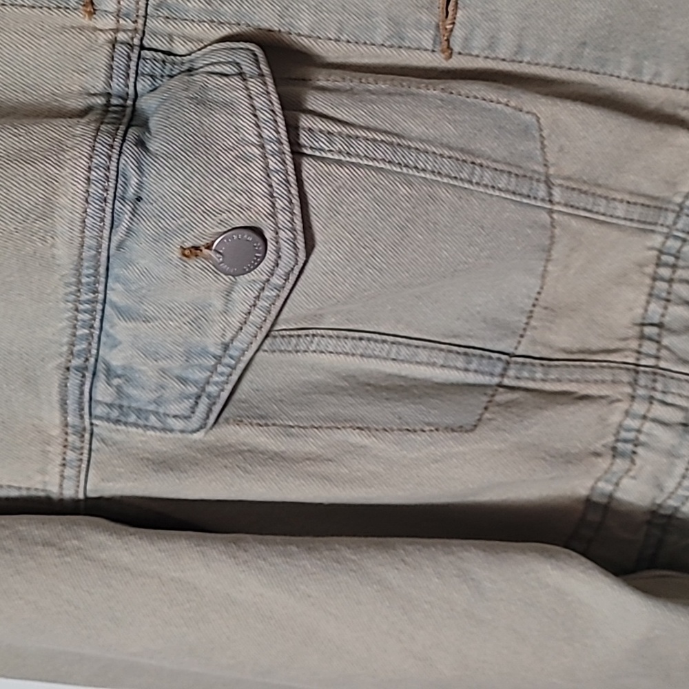 Universal Thread Light Wash Utility Jacket - Picture 7 of 8